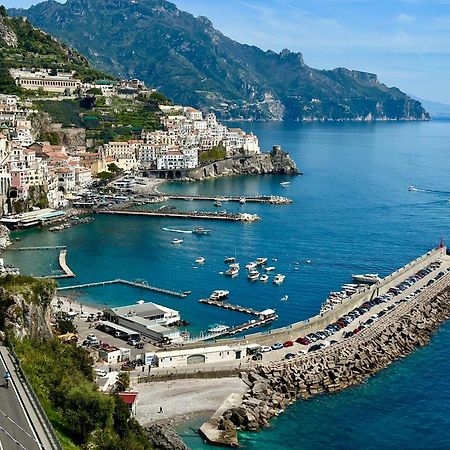 Appartamento Sea Inside Amalfi Esterno foto